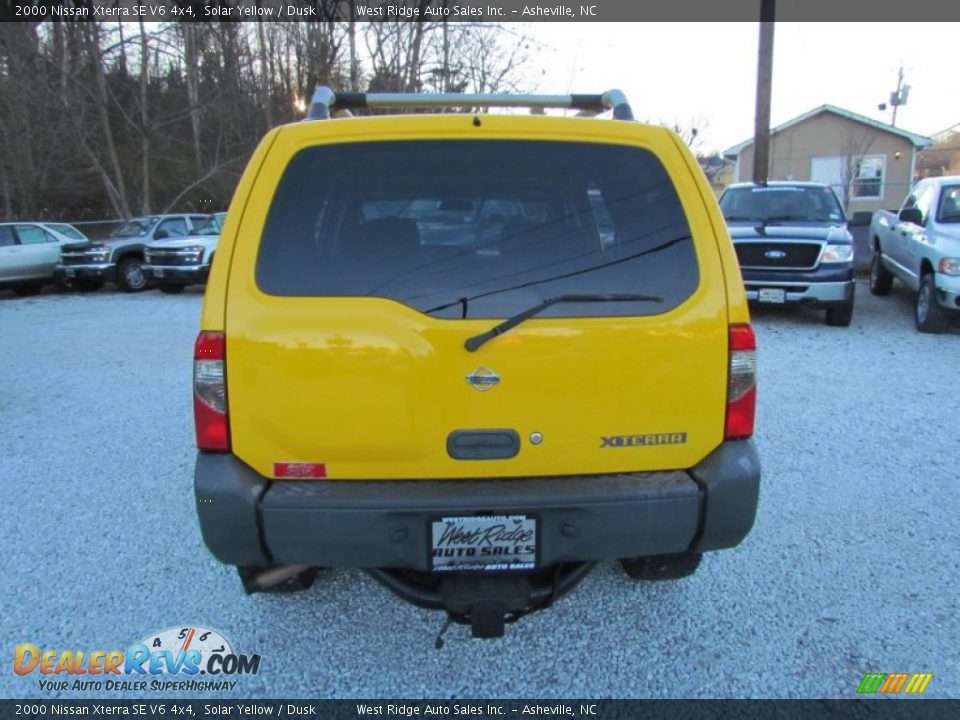 2000 Nissan Xterra SE V6 4x4 Solar Yellow / Dusk Photo #6