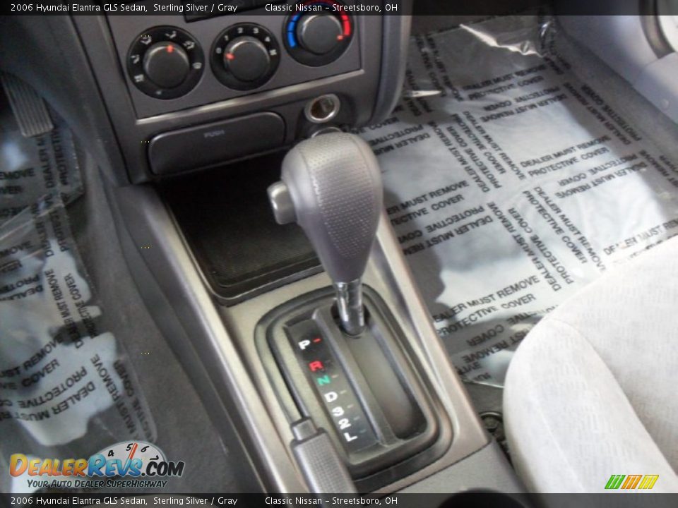 2006 Hyundai Elantra GLS Sedan Sterling Silver / Gray Photo #12