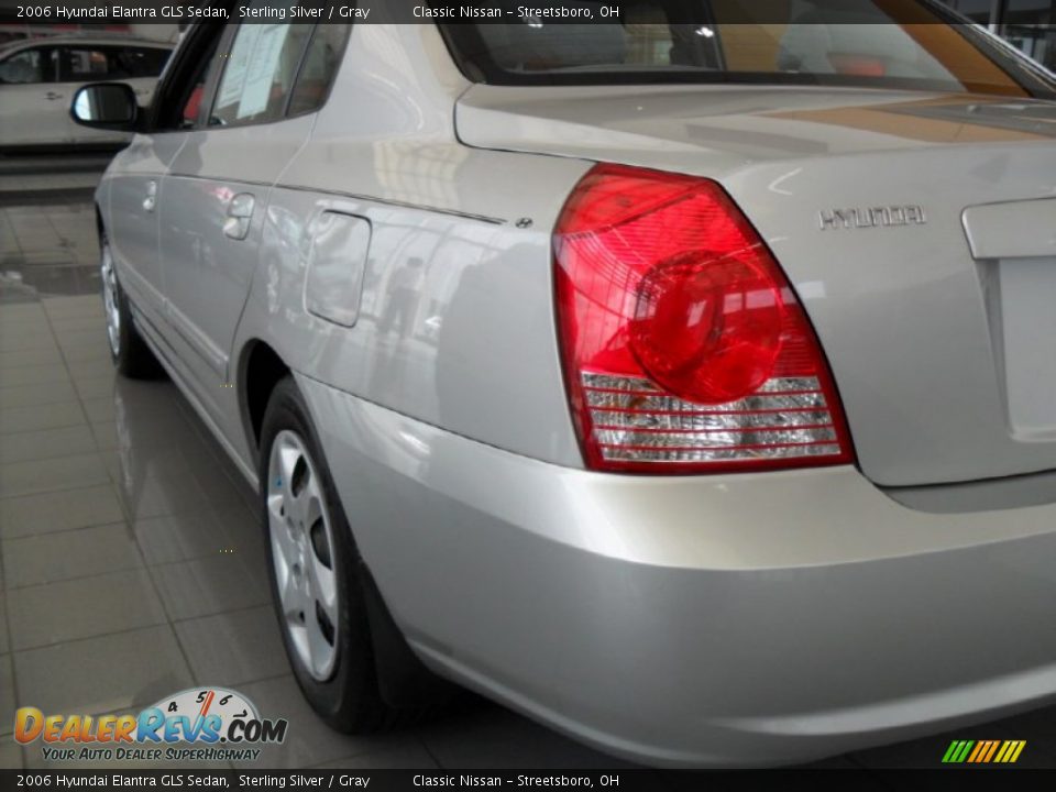 2006 Hyundai Elantra GLS Sedan Sterling Silver / Gray Photo #21