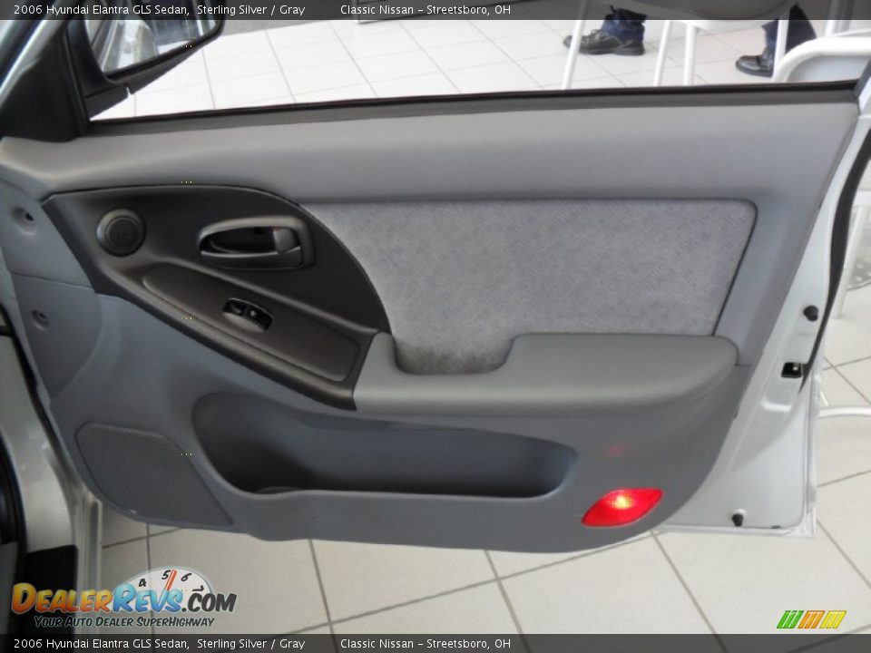 2006 Hyundai Elantra GLS Sedan Sterling Silver / Gray Photo #27