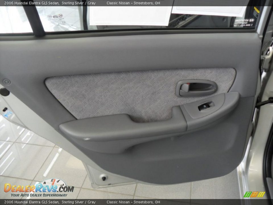 2006 Hyundai Elantra GLS Sedan Sterling Silver / Gray Photo #28