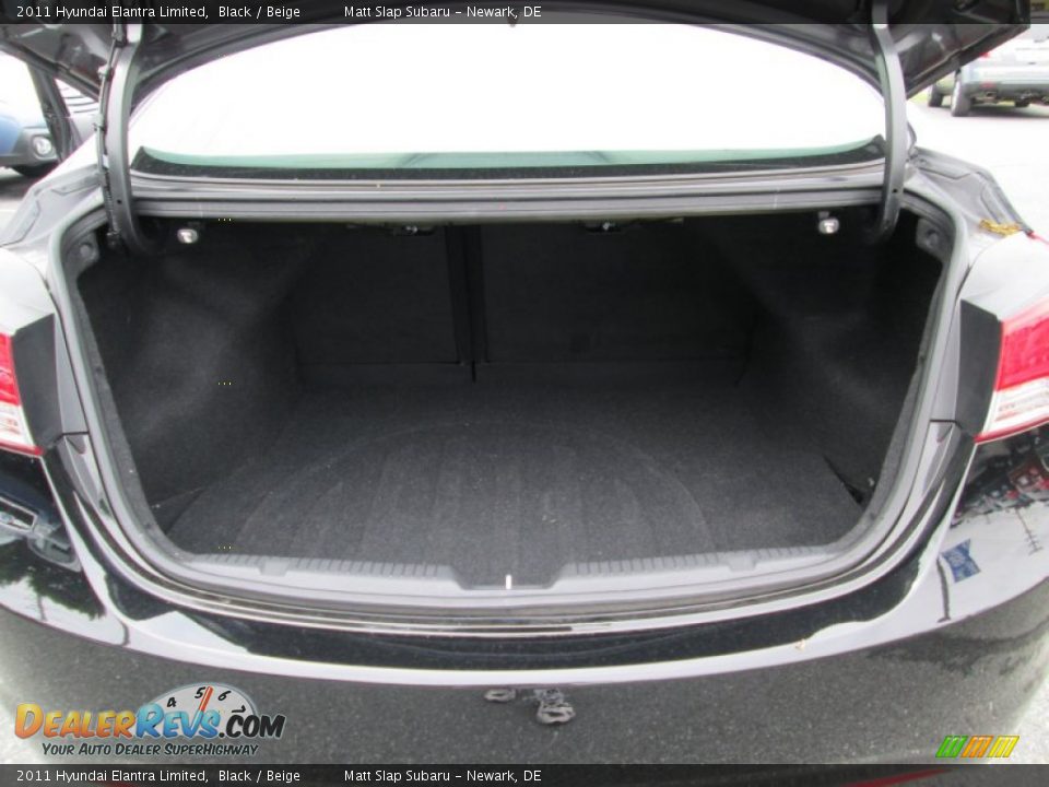 2011 Hyundai Elantra Limited Black / Beige Photo #20