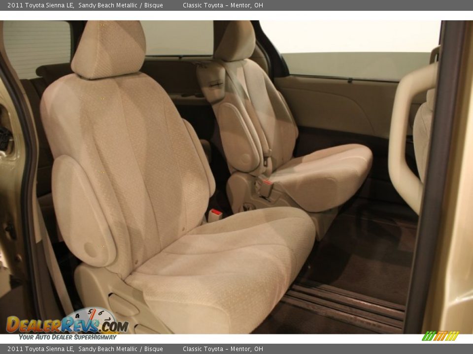 2011 Toyota Sienna LE Sandy Beach Metallic / Bisque Photo #13