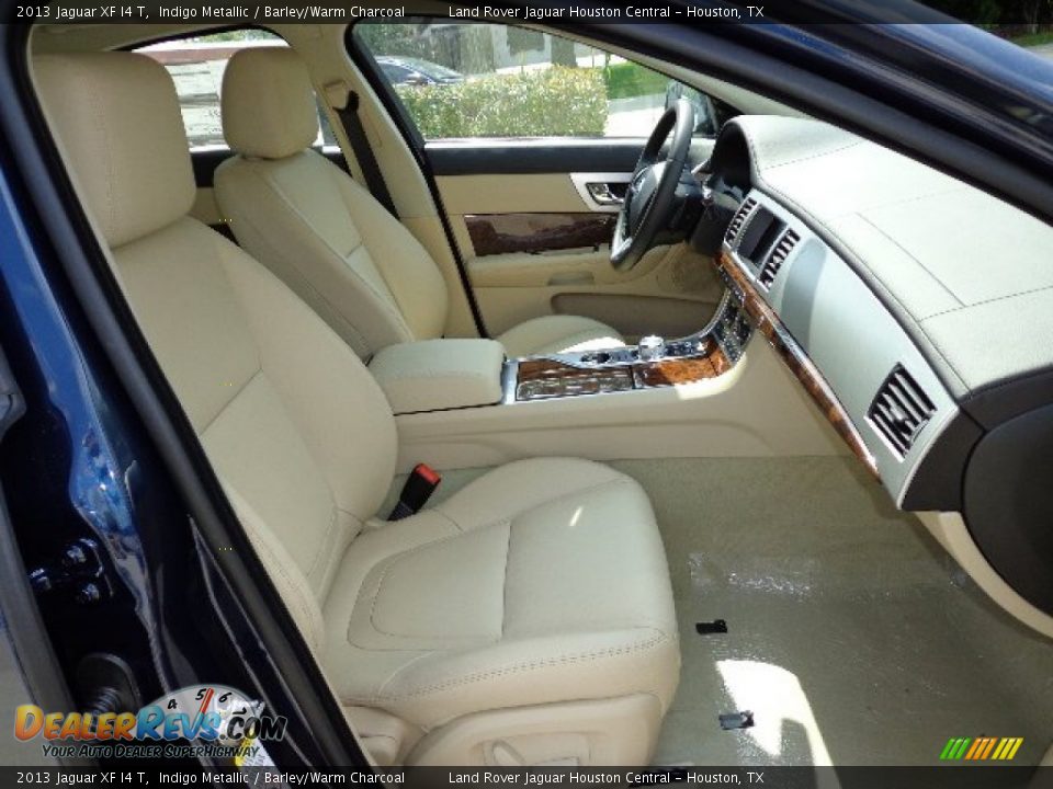 2013 Jaguar XF I4 T Indigo Metallic / Barley/Warm Charcoal Photo #17