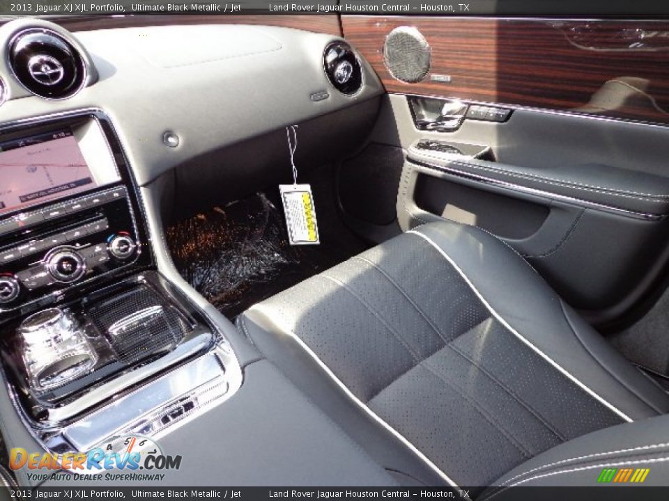 2013 Jaguar XJ XJL Portfolio Ultimate Black Metallic / Jet Photo #13