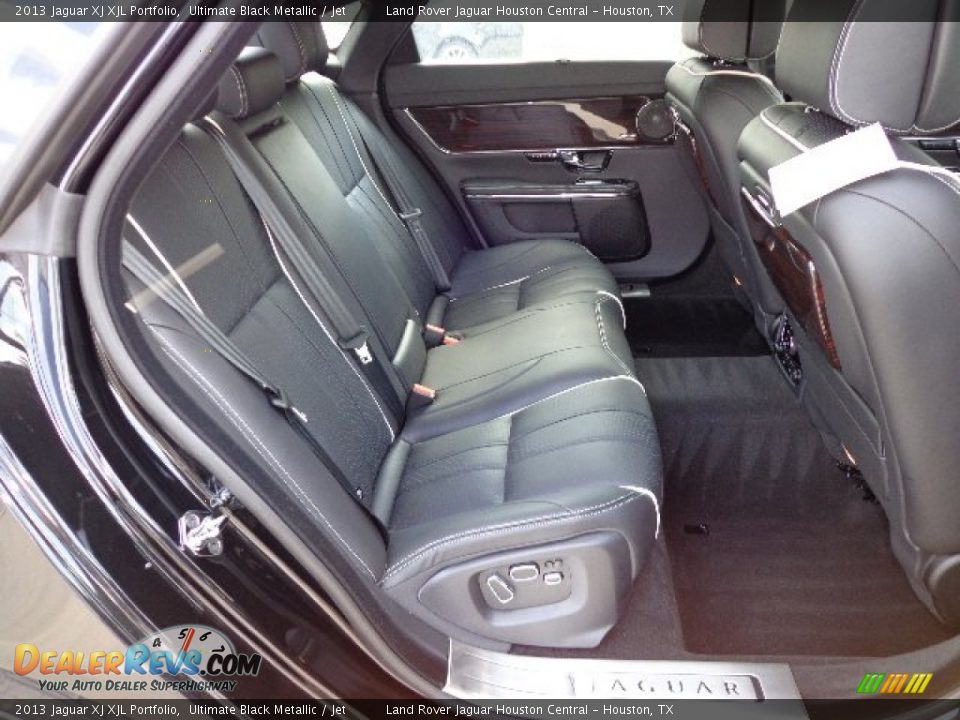 2013 Jaguar XJ XJL Portfolio Ultimate Black Metallic / Jet Photo #16