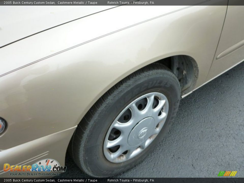 2005 Buick Century Custom Sedan Cashmere Metallic / Taupe Photo #8