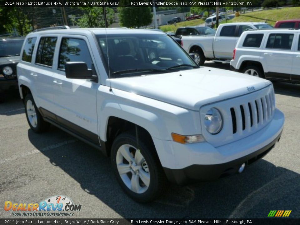 2014 Jeep Patriot Latitude 4x4 Bright White / Dark Slate Gray Photo #9