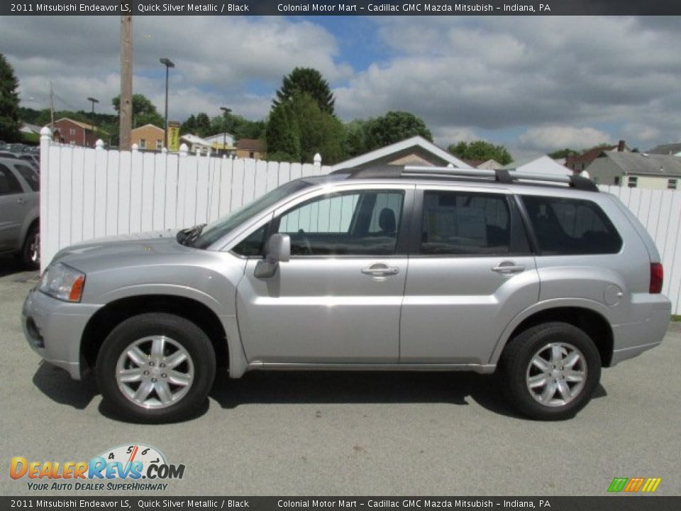 2011 Mitsubishi Endeavor LS Quick Silver Metallic / Black Photo #2