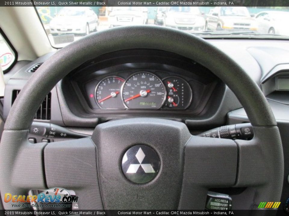 2011 Mitsubishi Endeavor LS Quick Silver Metallic / Black Photo #14
