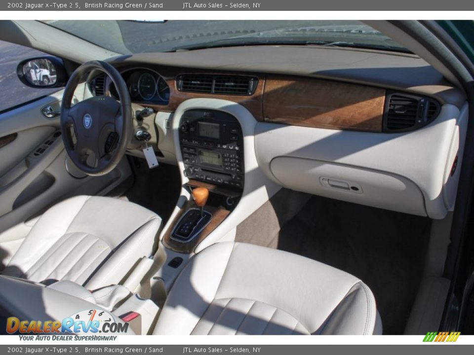 2002 Jaguar X-Type 2.5 British Racing Green / Sand Photo #8