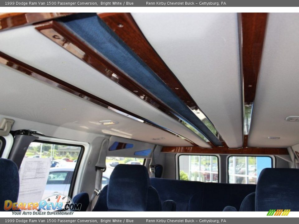 1999 Dodge Ram Van 1500 Passenger Conversion Bright White / Blue Photo #26