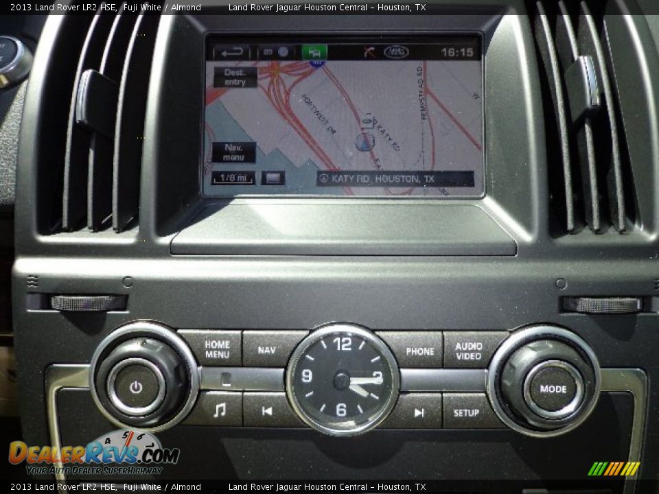 2013 Land Rover LR2 HSE Fuji White / Almond Photo #15