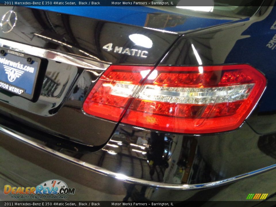 2011 Mercedes-Benz E 350 4Matic Sedan Black / Black Photo #30