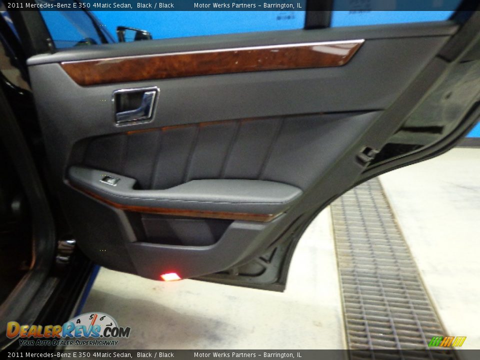 2011 Mercedes-Benz E 350 4Matic Sedan Black / Black Photo #34