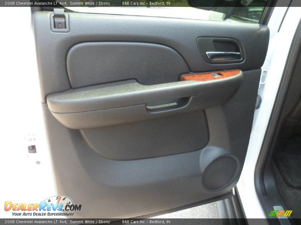 2008 Chevrolet Avalanche LT 4x4 Summit White / Ebony Photo #25