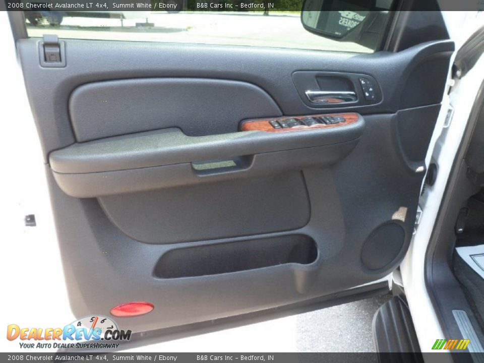 2008 Chevrolet Avalanche LT 4x4 Summit White / Ebony Photo #26