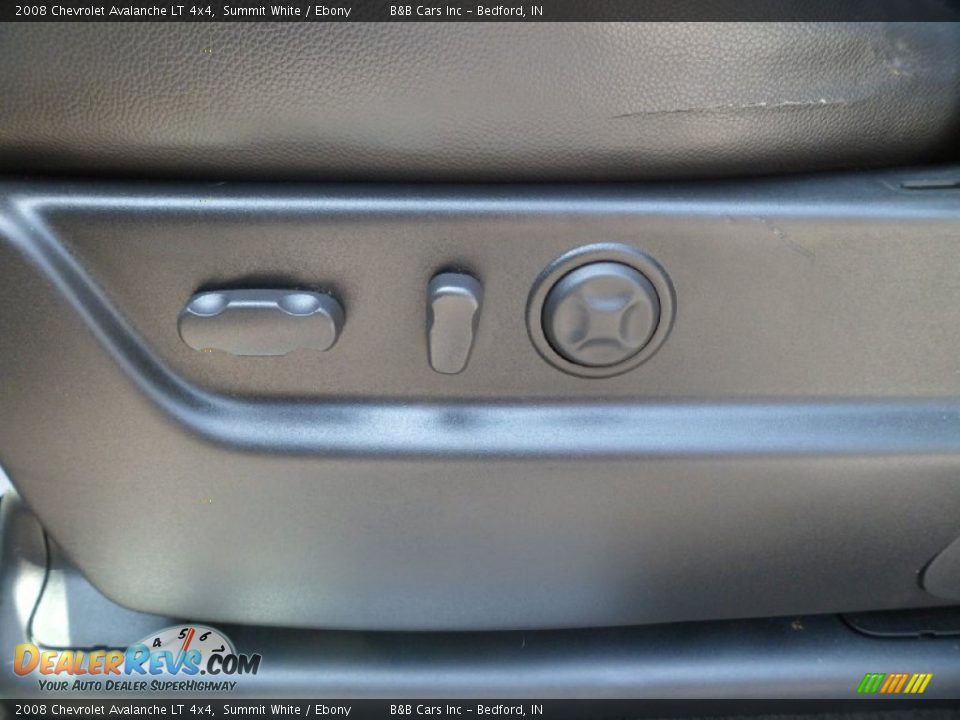 2008 Chevrolet Avalanche LT 4x4 Summit White / Ebony Photo #29