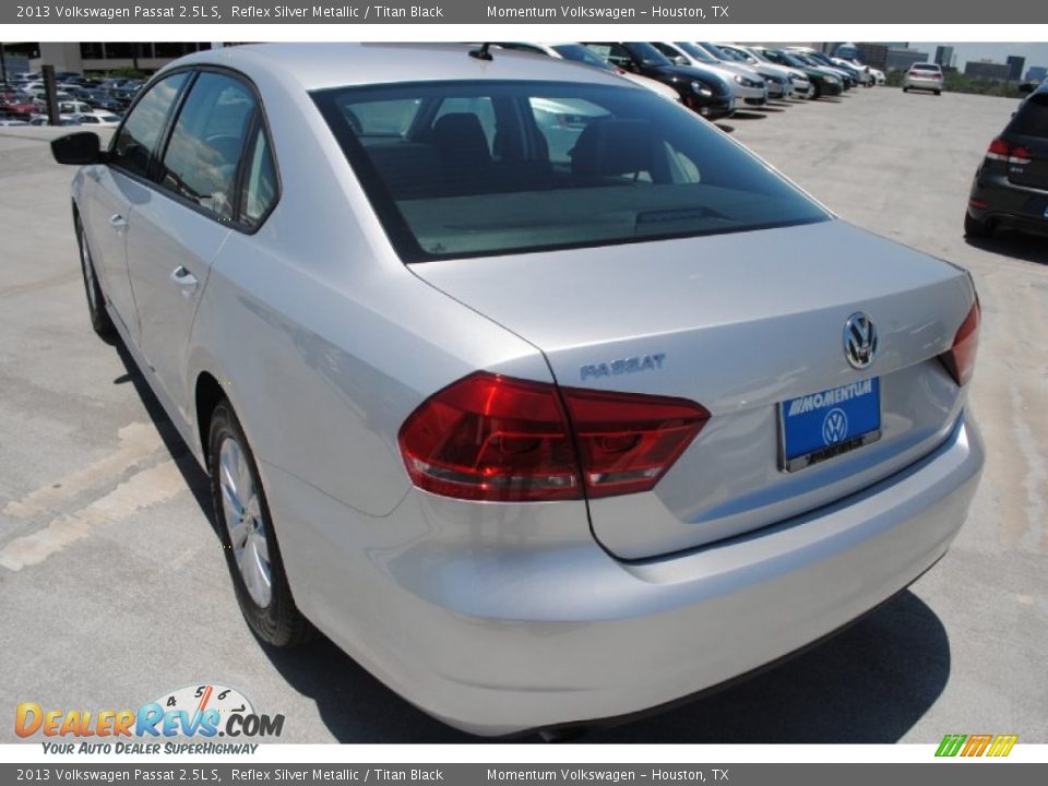 2013 Volkswagen Passat 2.5L S Reflex Silver Metallic / Titan Black Photo #7