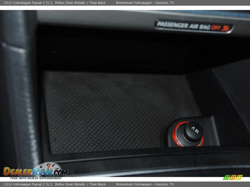 2013 Volkswagen Passat 2.5L S Reflex Silver Metallic / Titan Black Photo #27