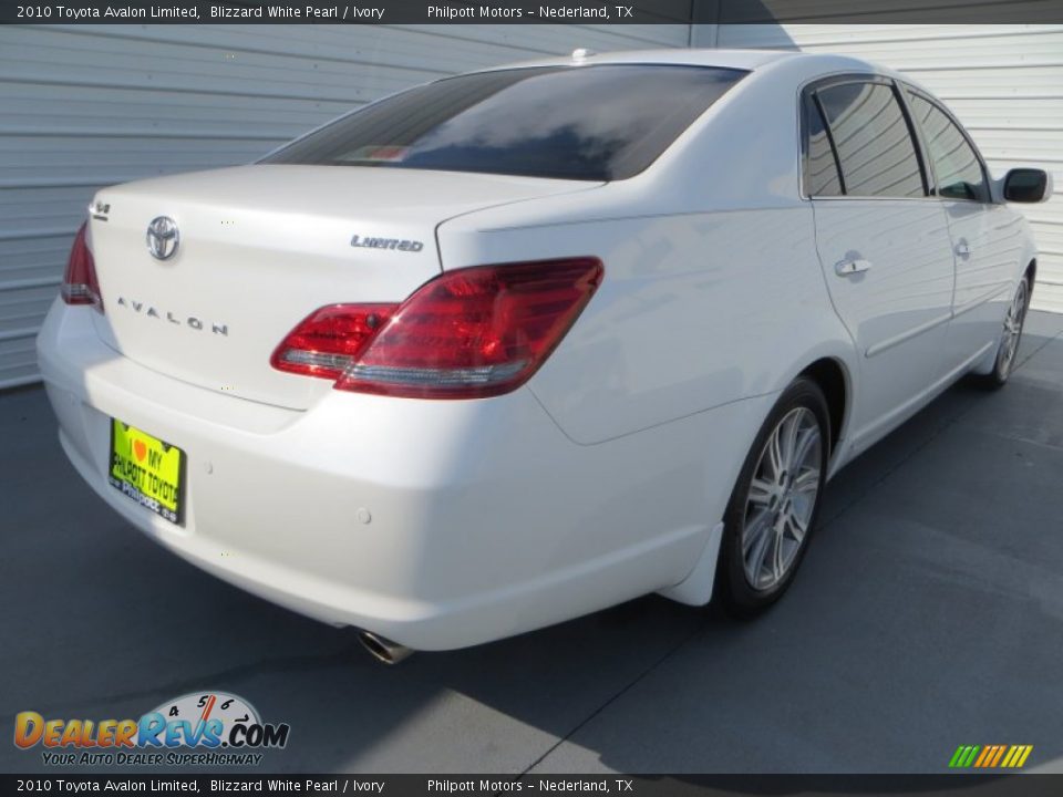 2010 Toyota Avalon Limited Blizzard White Pearl / Ivory Photo #4