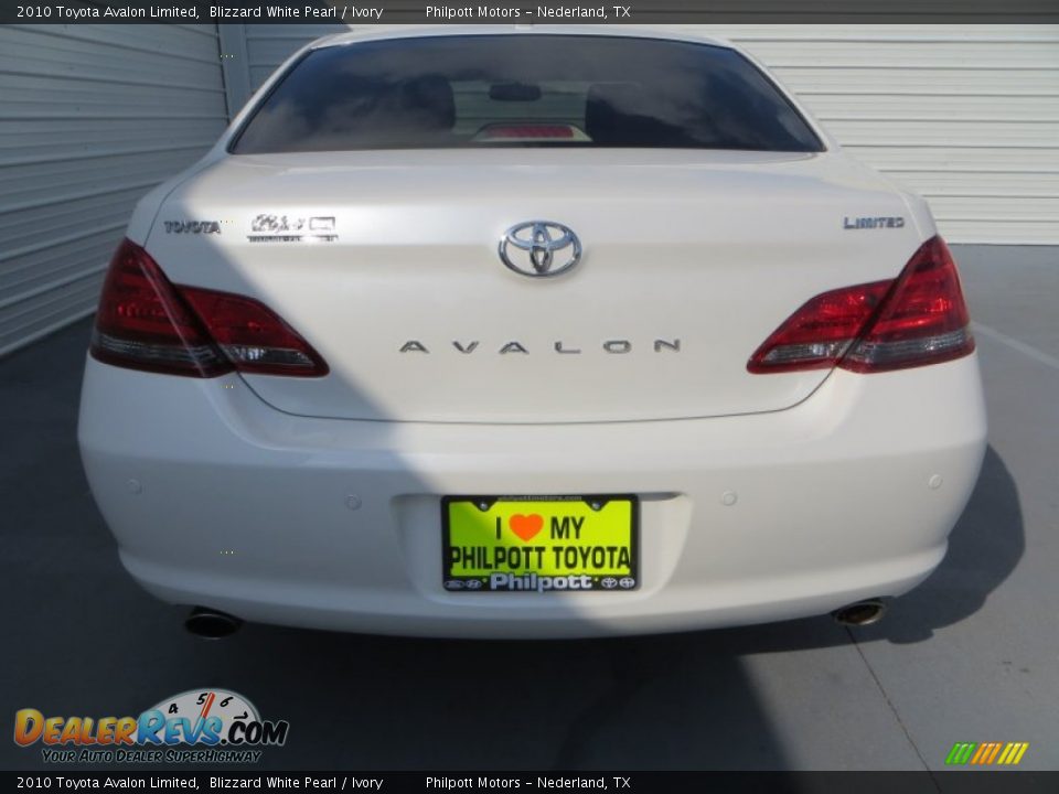 2010 Toyota Avalon Limited Blizzard White Pearl / Ivory Photo #5