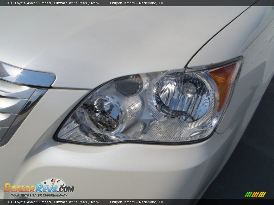 2010 Toyota Avalon Limited Blizzard White Pearl / Ivory Photo #10