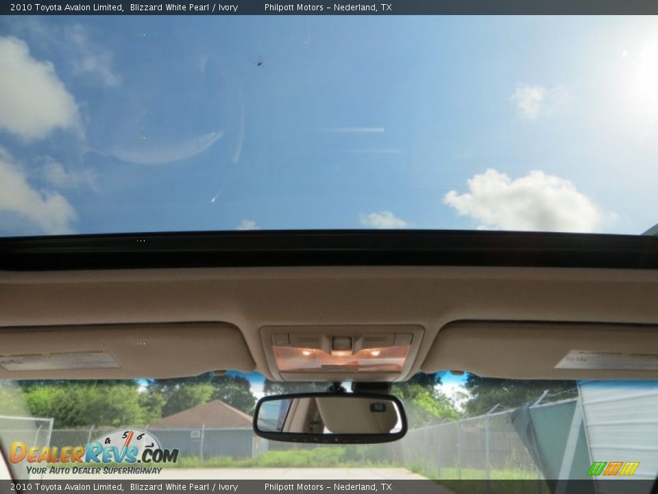 2010 Toyota Avalon Limited Blizzard White Pearl / Ivory Photo #34