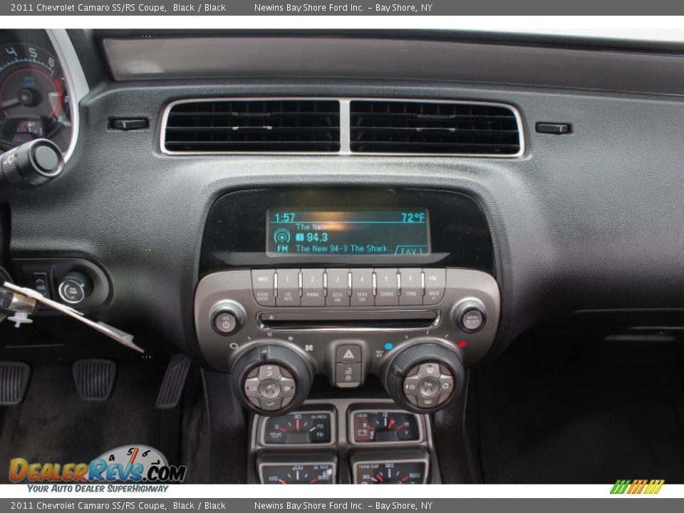 Controls of 2011 Chevrolet Camaro SS/RS Coupe Photo #14