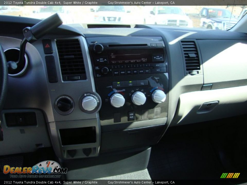 2012 Toyota Tundra Double Cab 4x4 Super White / Graphite Photo #14