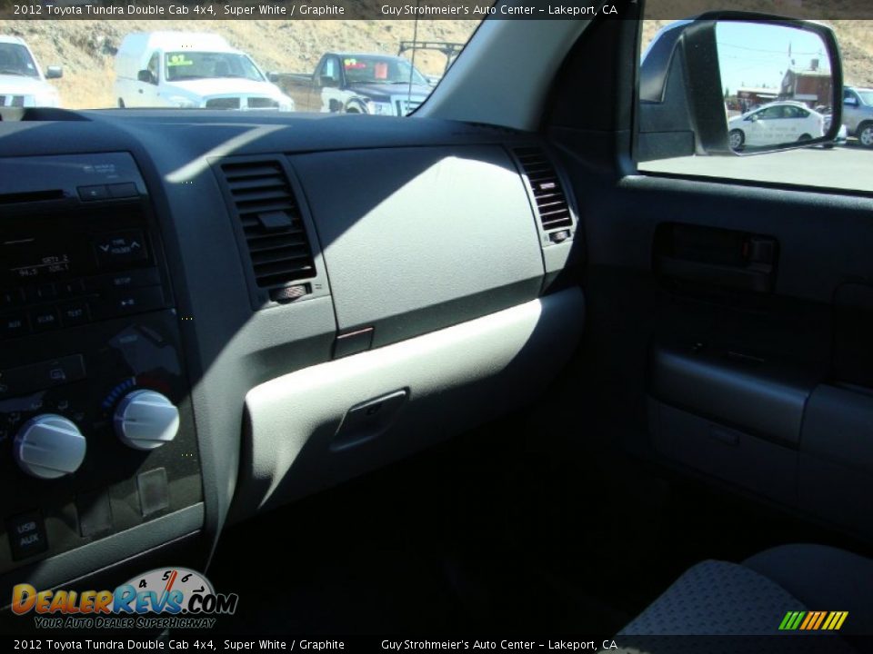 2012 Toyota Tundra Double Cab 4x4 Super White / Graphite Photo #15