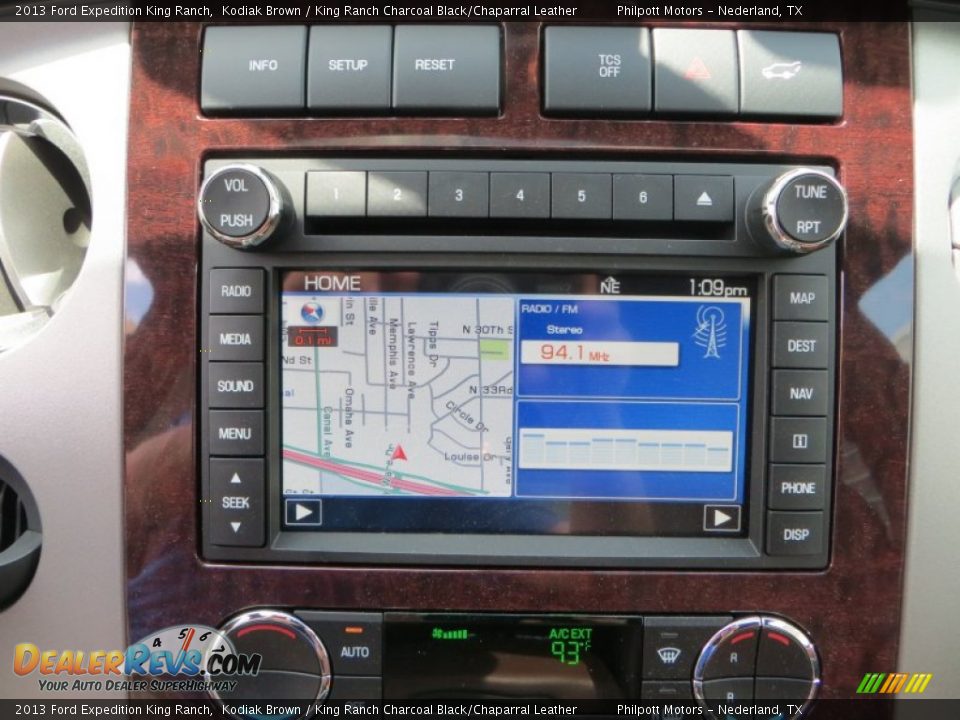 Navigation of 2013 Ford Expedition King Ranch Photo #29