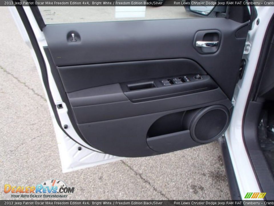 2013 Jeep Patriot Oscar Mike Freedom Edition 4x4 Bright White / Freedom Edition Black/Silver Photo #12