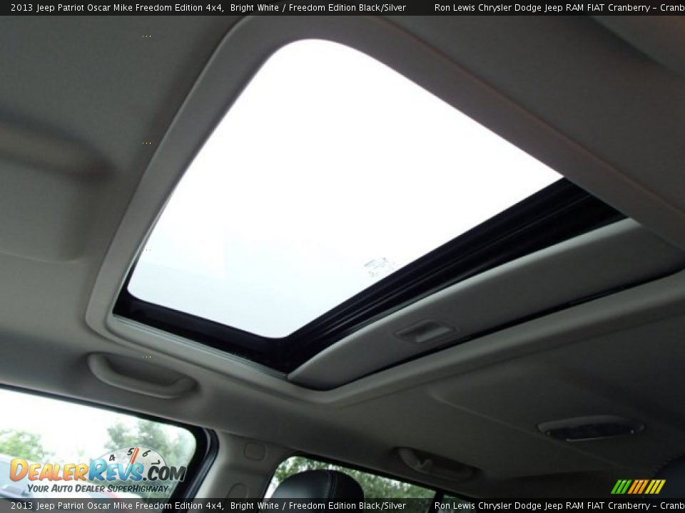 2013 Jeep Patriot Oscar Mike Freedom Edition 4x4 Bright White / Freedom Edition Black/Silver Photo #15