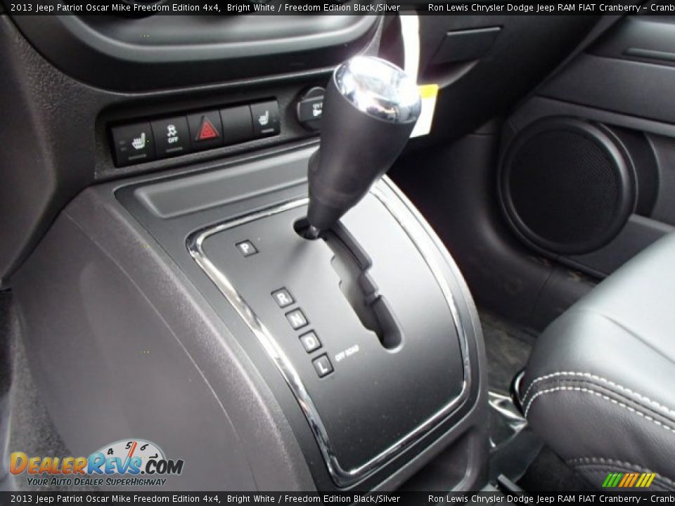 2013 Jeep Patriot Oscar Mike Freedom Edition 4x4 Bright White / Freedom Edition Black/Silver Photo #17