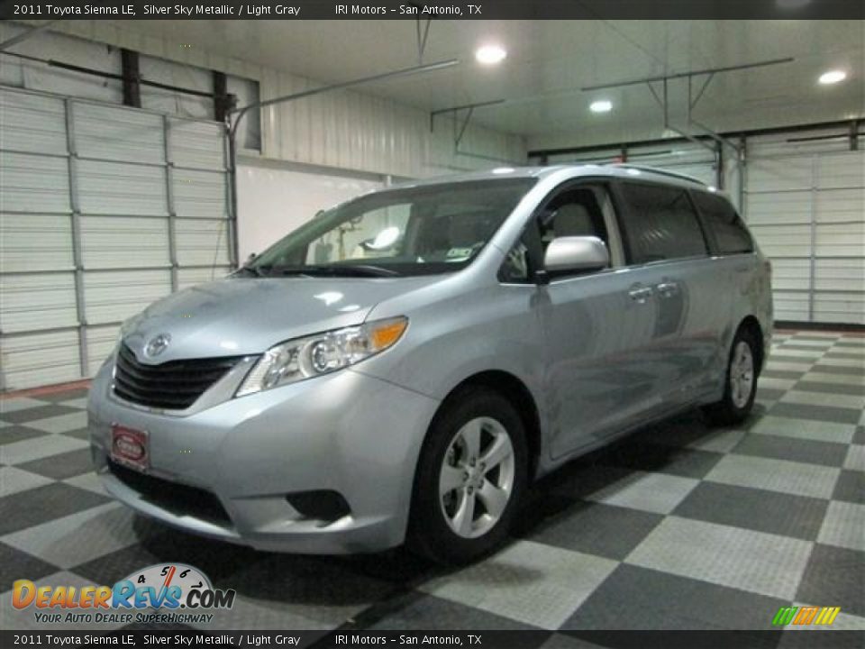2011 Toyota Sienna LE Silver Sky Metallic / Light Gray Photo #3