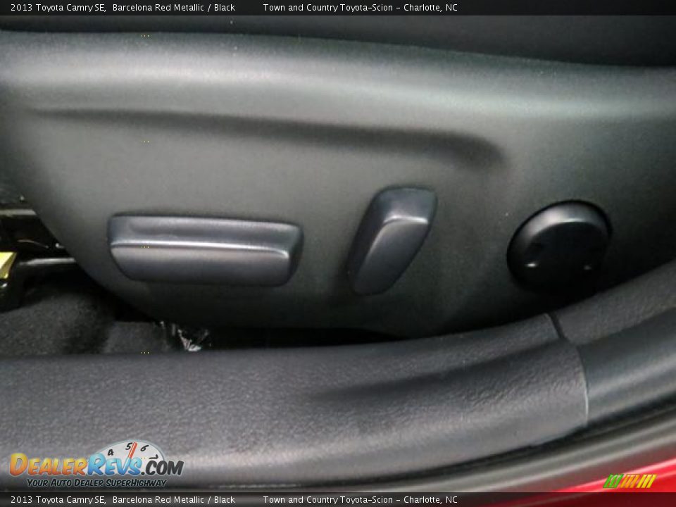 2013 Toyota Camry SE Barcelona Red Metallic / Black Photo #11