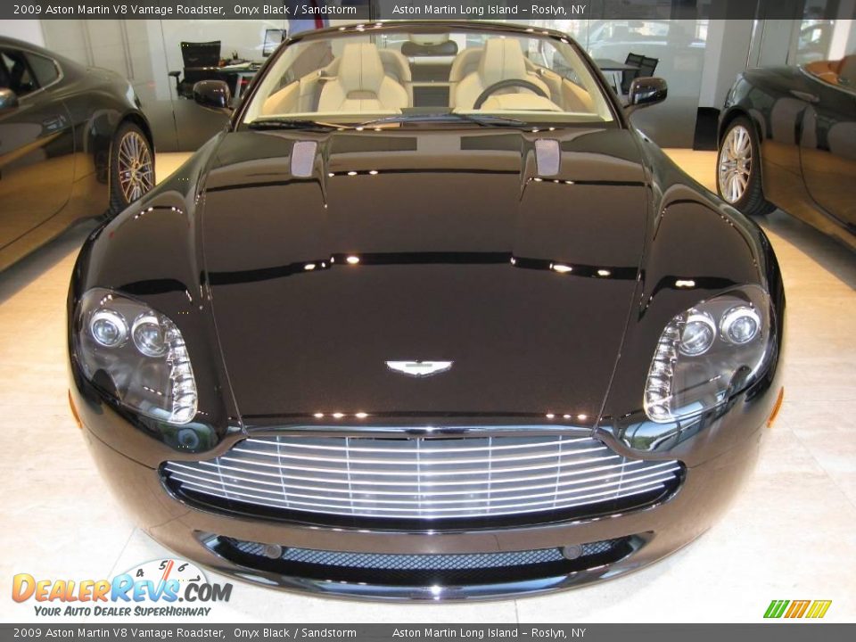 2009 Aston Martin V8 Vantage Roadster Onyx Black / Sandstorm Photo #2