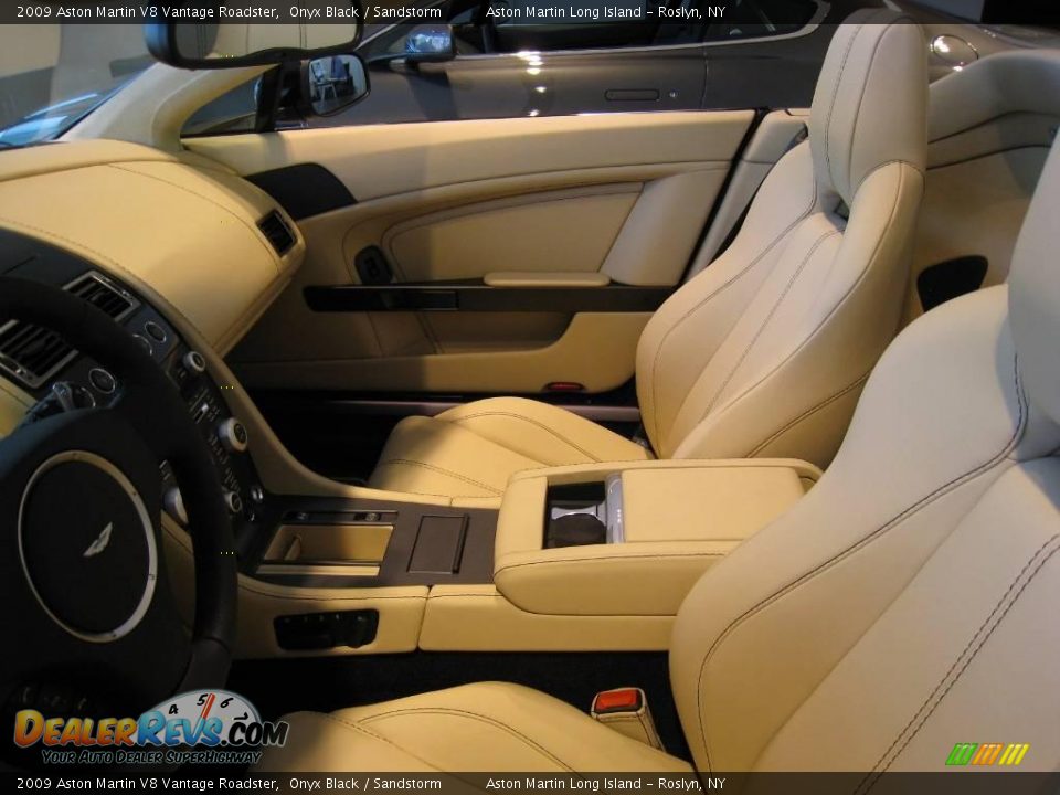 2009 Aston Martin V8 Vantage Roadster Onyx Black / Sandstorm Photo #9