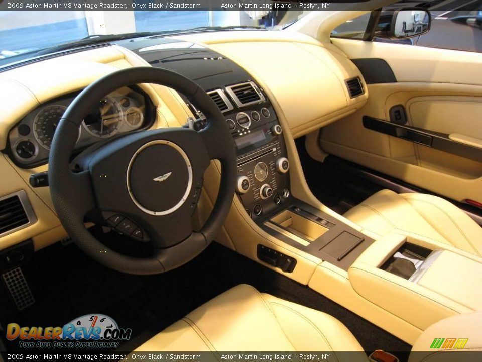 2009 Aston Martin V8 Vantage Roadster Onyx Black / Sandstorm Photo #10