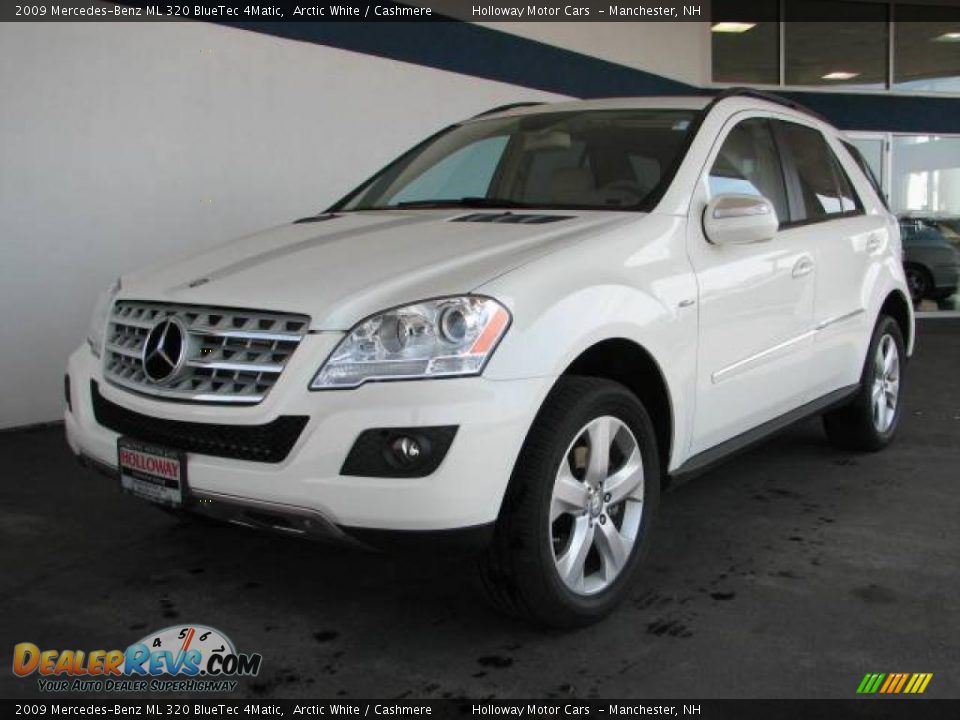 2009 Mercedes-Benz ML 320 BlueTec 4Matic Arctic White / Cashmere Photo #1