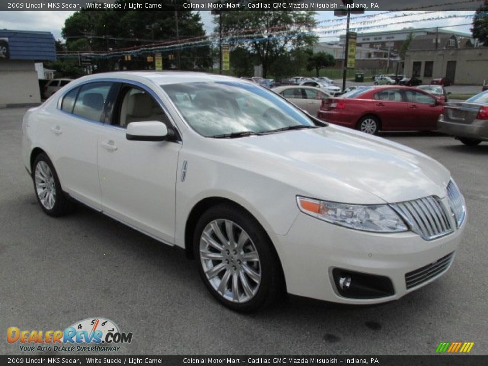 2009 Lincoln MKS Sedan White Suede / Light Camel Photo #5