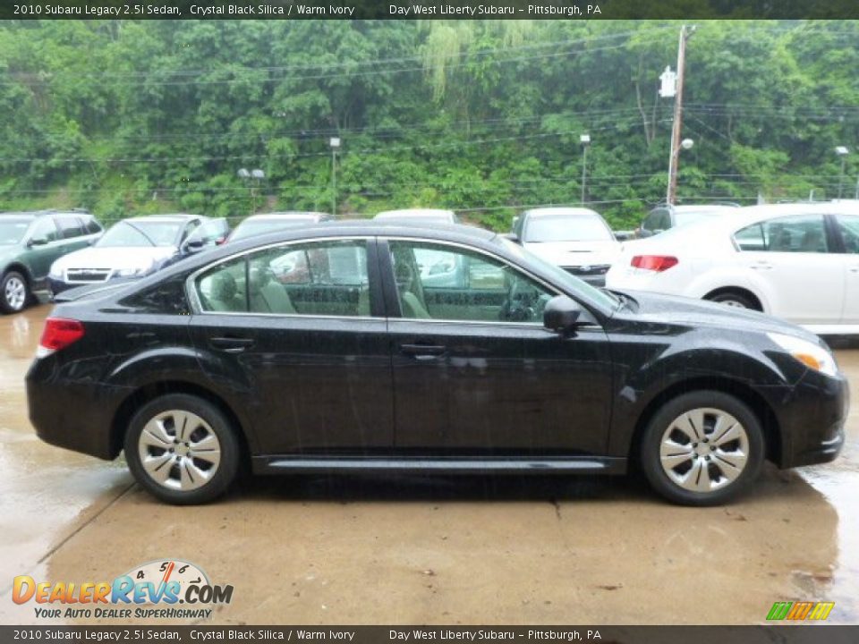 2010 Subaru Legacy 2.5i Sedan Crystal Black Silica / Warm Ivory Photo #5