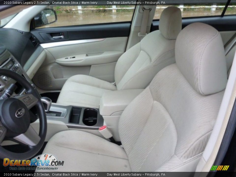 2010 Subaru Legacy 2.5i Sedan Crystal Black Silica / Warm Ivory Photo #10