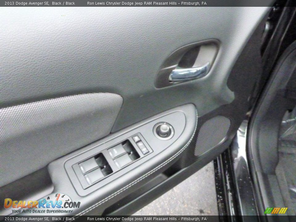 2013 Dodge Avenger SE Black / Black Photo #15