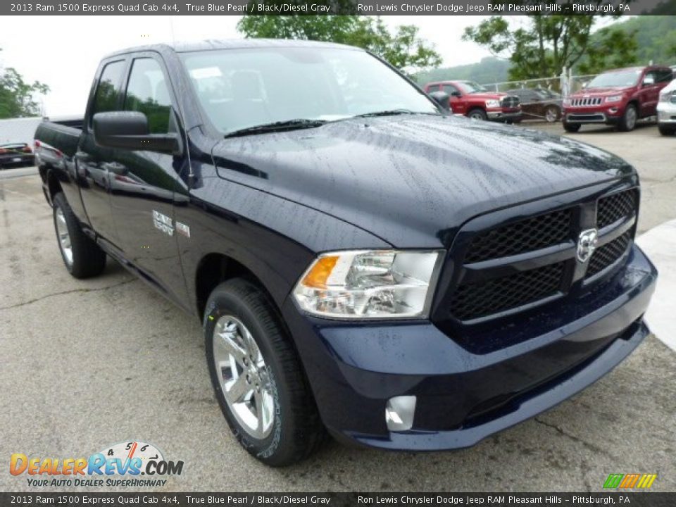 2013 Ram 1500 Express Quad Cab 4x4 True Blue Pearl / Black/Diesel Gray Photo #9
