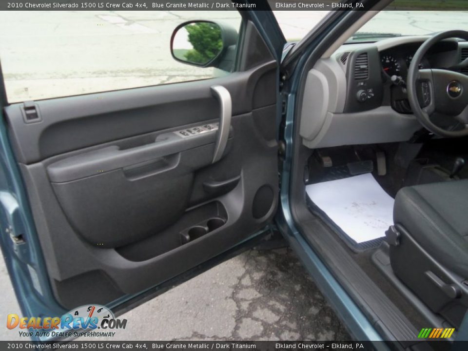 2010 Chevrolet Silverado 1500 LS Crew Cab 4x4 Blue Granite Metallic / Dark Titanium Photo #23