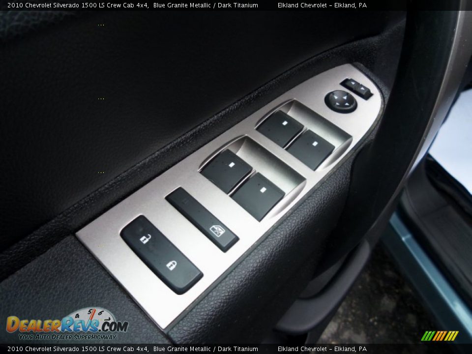 2010 Chevrolet Silverado 1500 LS Crew Cab 4x4 Blue Granite Metallic / Dark Titanium Photo #24
