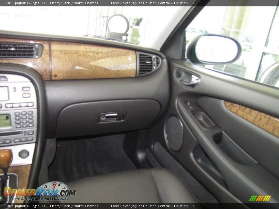 2006 Jaguar X-Type 3.0 Ebony Black / Warm Charcoal Photo #29