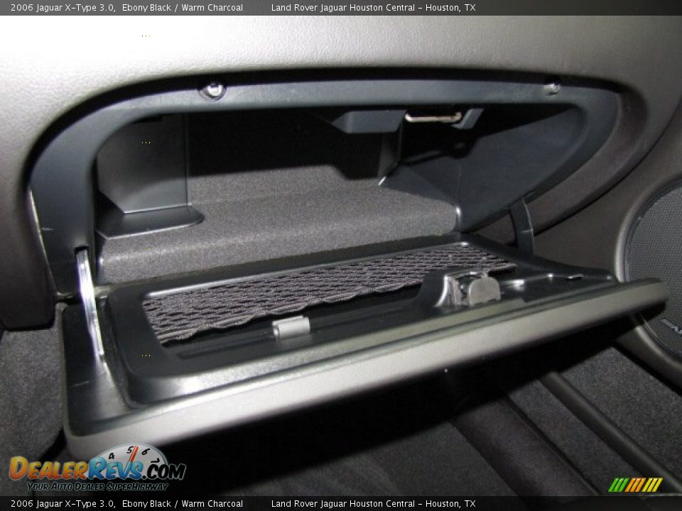 2006 Jaguar X-Type 3.0 Ebony Black / Warm Charcoal Photo #35
